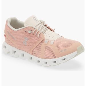 On Cloud 5 Running Shoes Size 7
